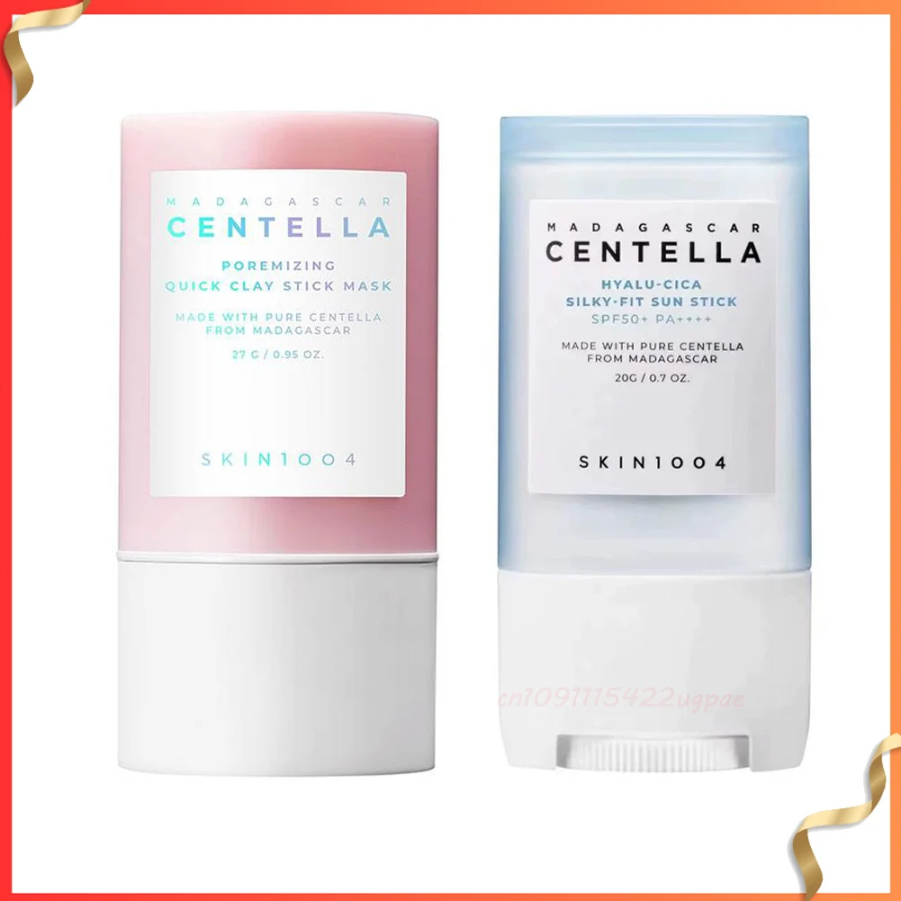 Stick solaire Centella posé sur une table en bois, en lumière naturelle – produit cosmétique haut de gamme.