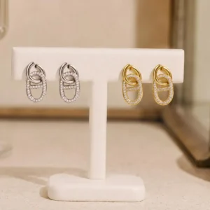 Boucles d'oreilles à maillons ornées de strass